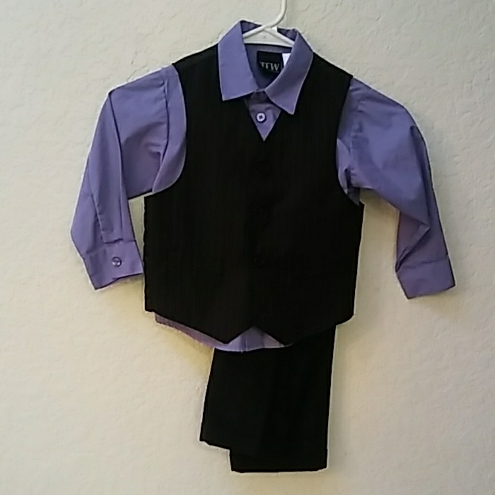 BOYS 3 PIECE TFW SUIT SET SIZE 4